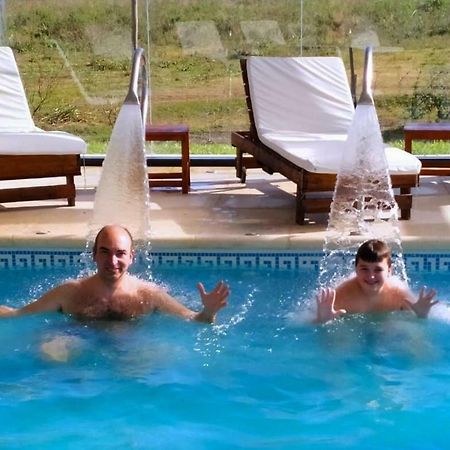Iguape Aparts & Spa Colón エクステリア 写真