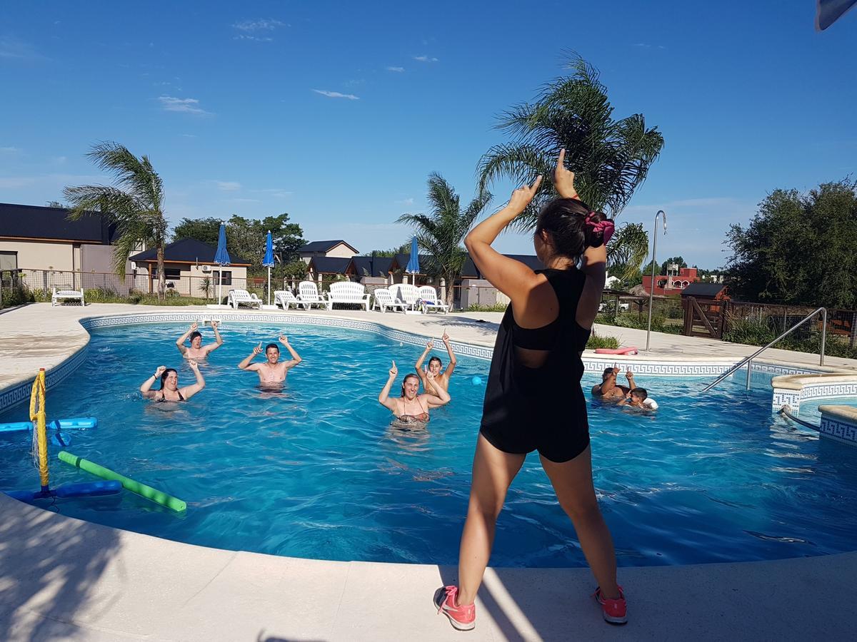 Iguape Aparts & Spa Colón エクステリア 写真