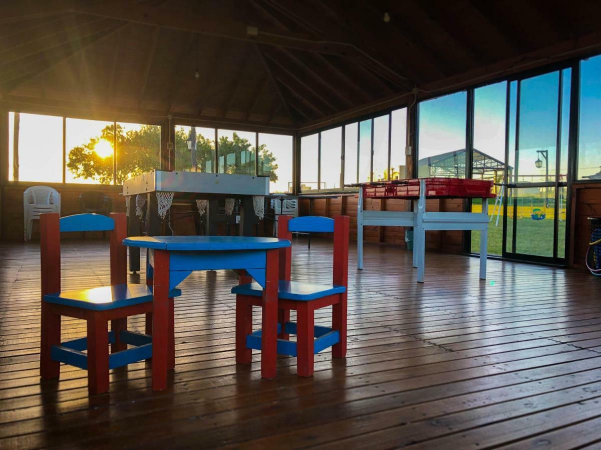 Iguape Aparts & Spa Colón エクステリア 写真