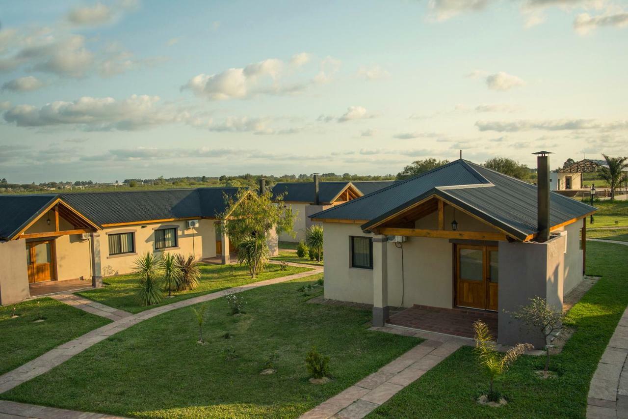 Iguape Aparts & Spa Colón エクステリア 写真