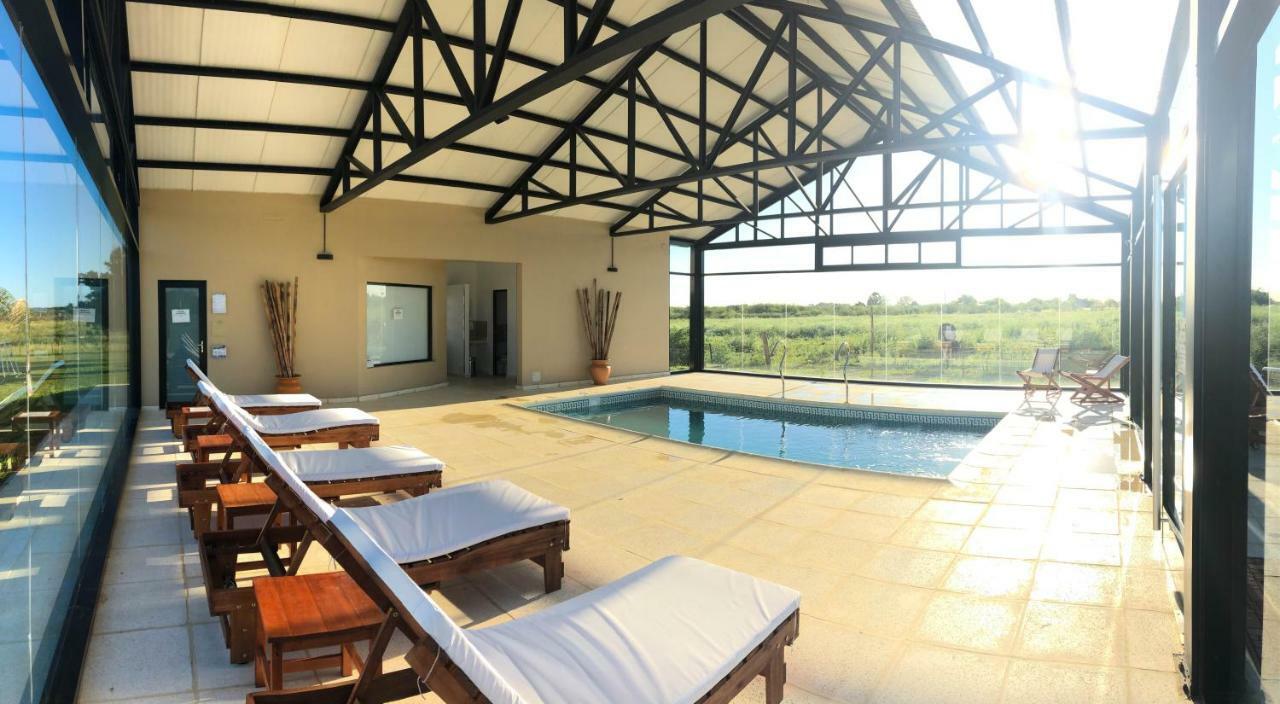 Iguape Aparts & Spa Colón エクステリア 写真