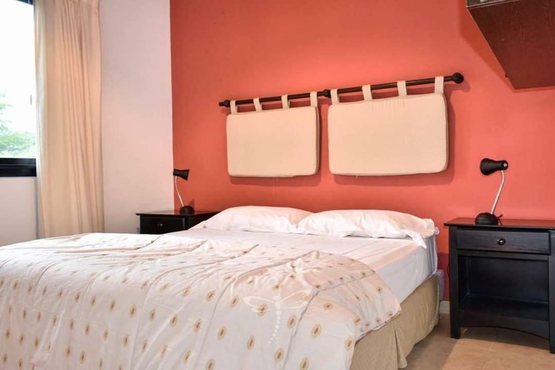 Iguape Aparts & Spa Colón エクステリア 写真