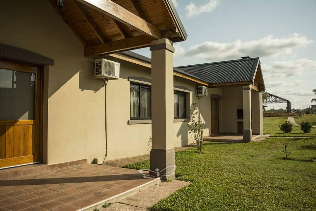 Iguape Aparts & Spa Colón エクステリア 写真